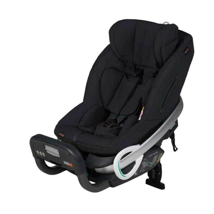 11018938_besafe_stretch_fresh-black-cab_right-01